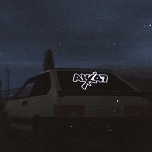 🌃 восьмёрка с наклейкой «АК-47»